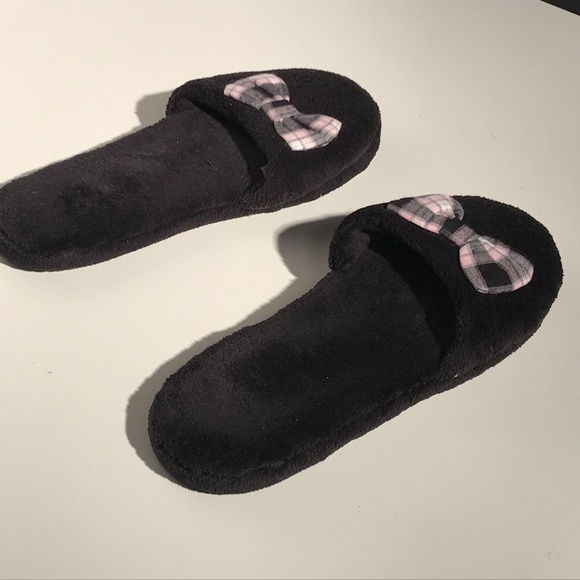 Victoria's Secret Slippers - Picture 4 of 8